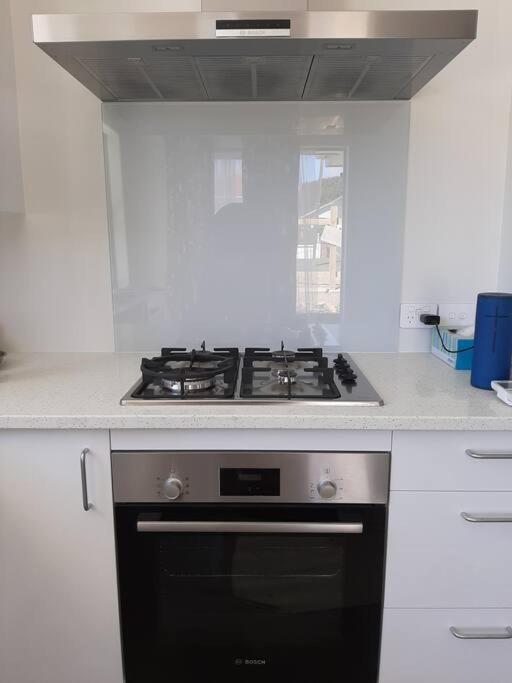 Entire House - Brand New 2 Bedroom House Lower Hutt Exterior photo